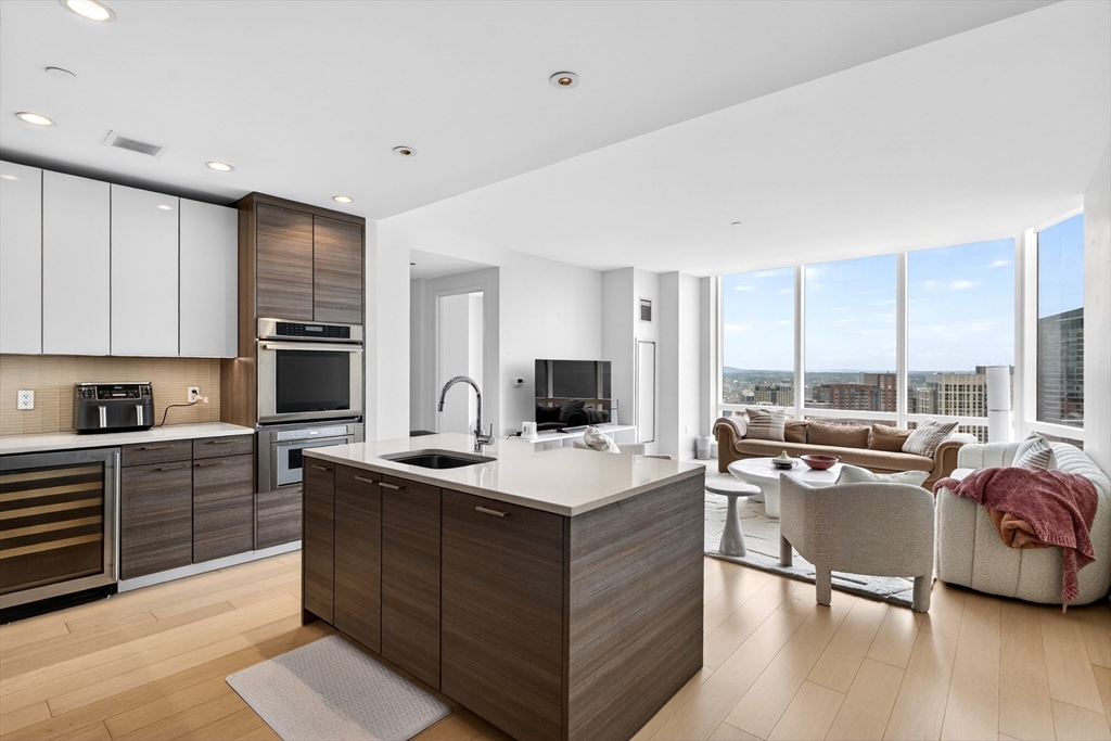 1 Franklin Street 3212