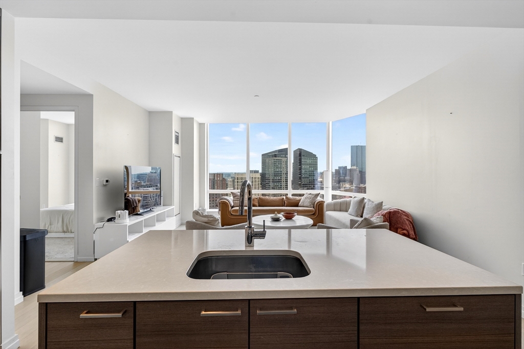 1 Franklin Street 3212