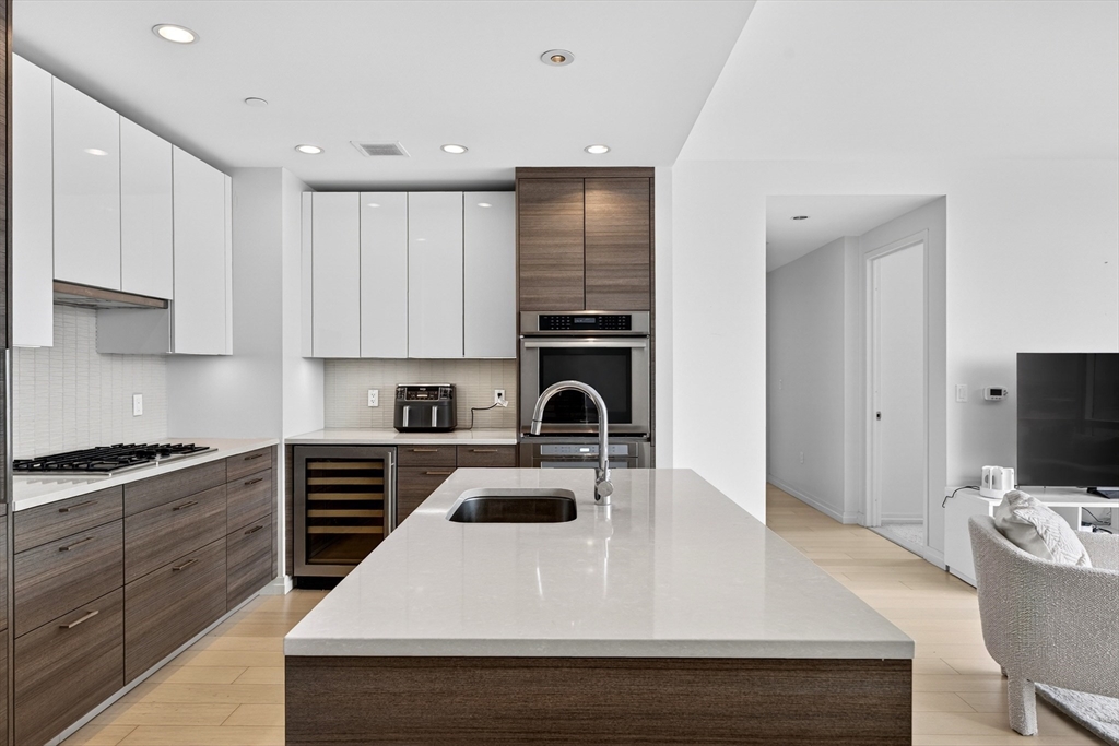1 Franklin Street 3212