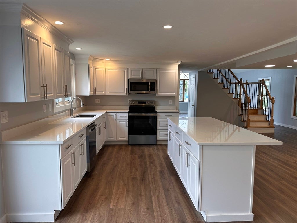 10 Linwood St, Oxford, MA, 10 Linwood St, Oxford, MA Photo #1