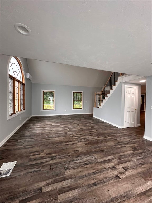 10 Linwood St, Oxford, MA, 10 Linwood St, Oxford, MA Photo #11
