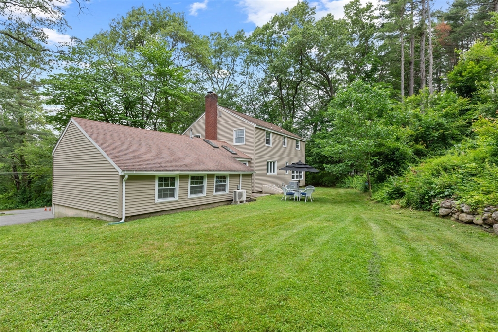 124 Hillside Rd