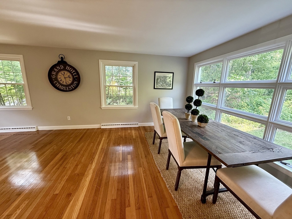 124 Hillside Rd