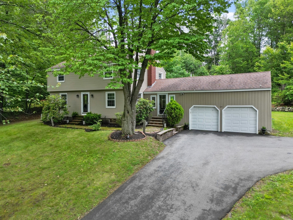 124 Hillside Rd