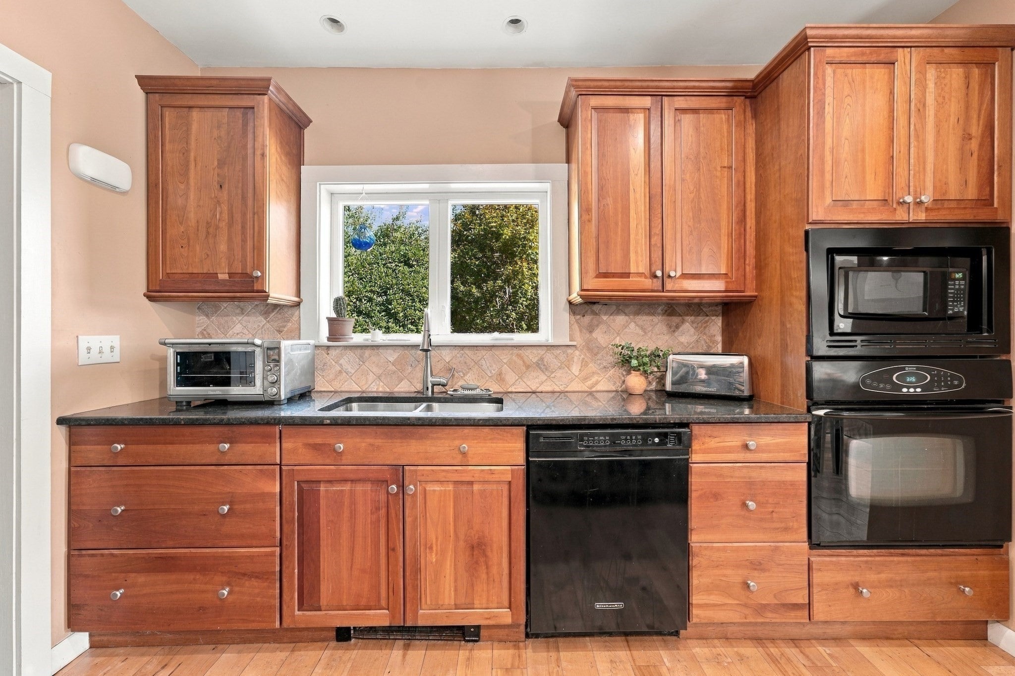 185 Sutton Ave, Oxford, MA, 185 Sutton Ave, Oxford, MA Photo #10