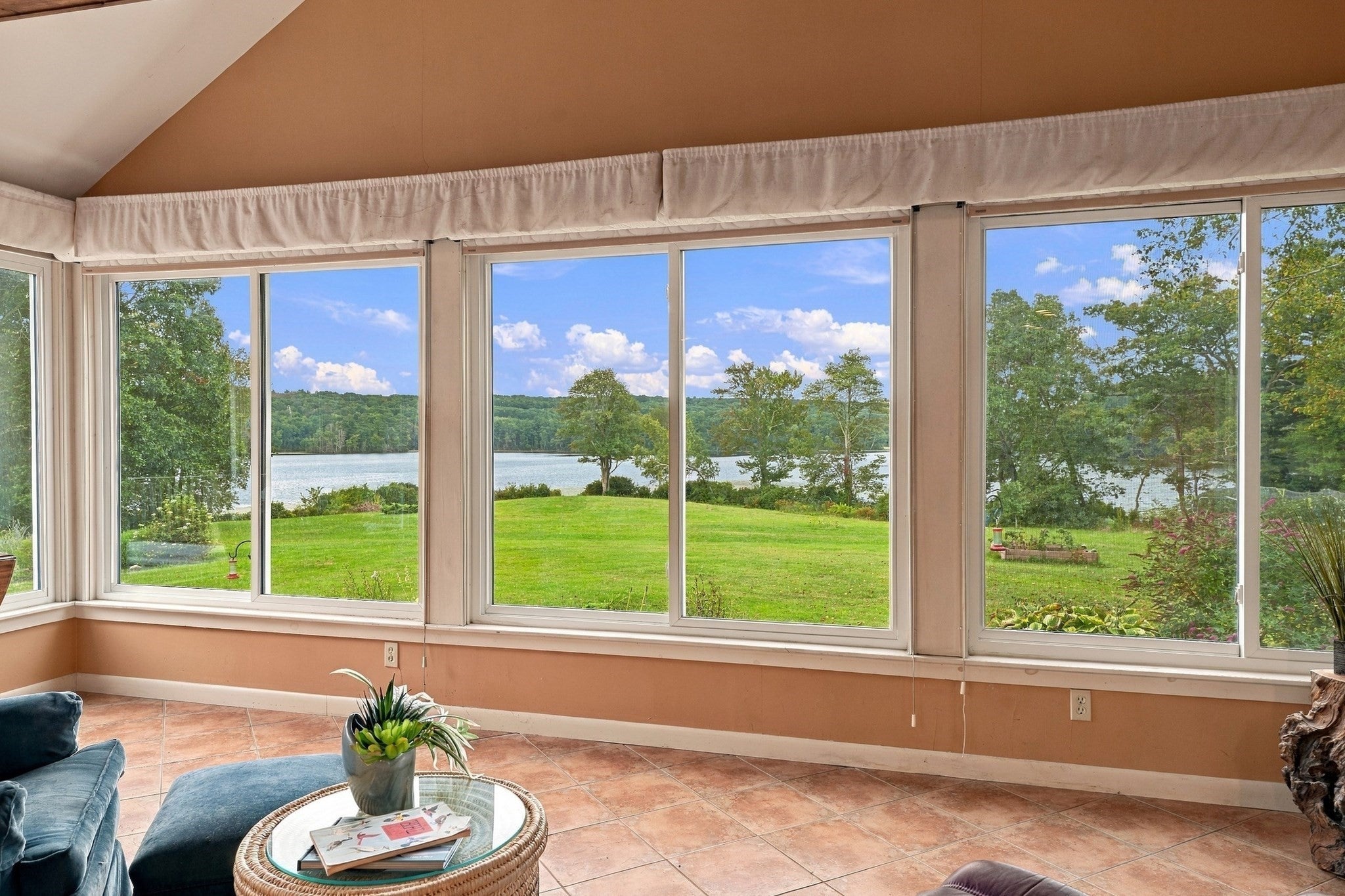185 Sutton Ave, Oxford, MA, 185 Sutton Ave, Oxford, MA Photo #4