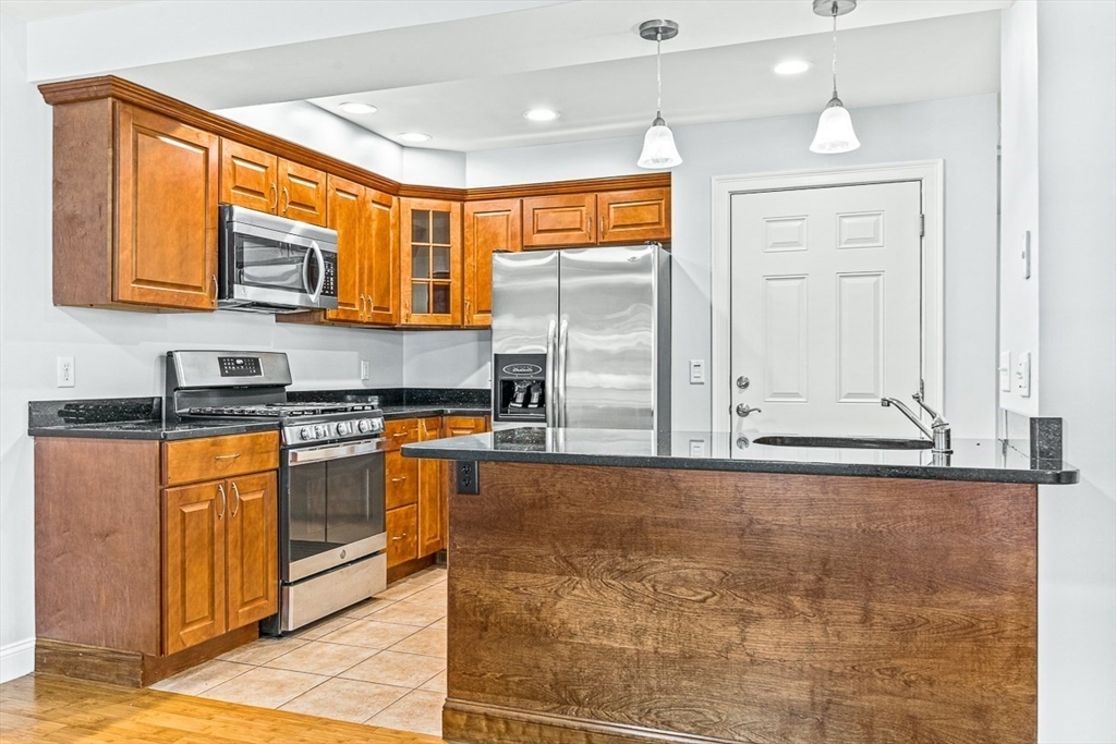 106 Green Street 106