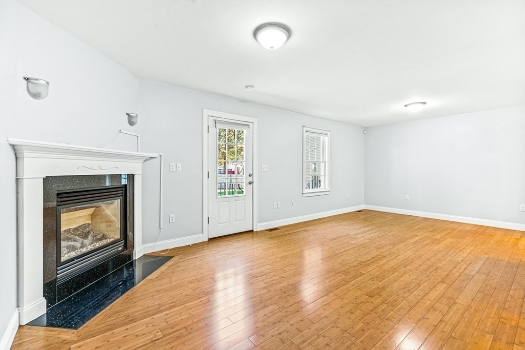 106 Green Street 106