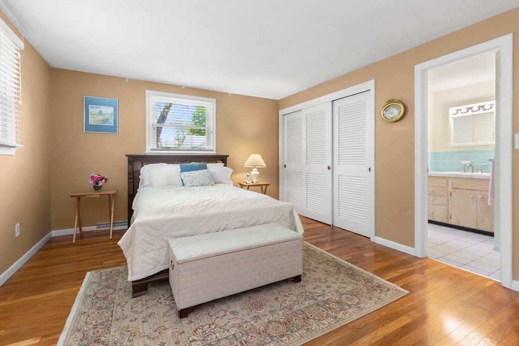 262 Sanders Avenue, Lowell, MA Photo #13