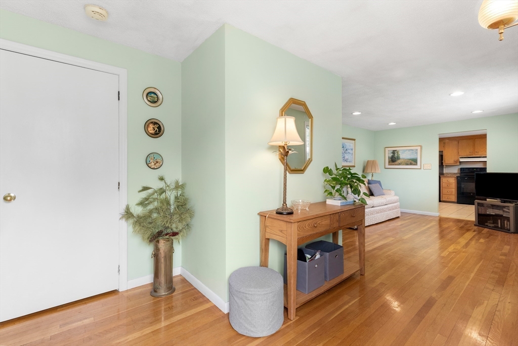 262 Sanders Avenue, Lowell, MA Photo #19