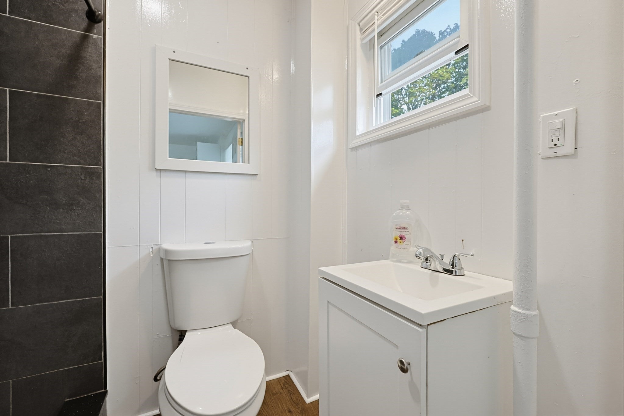 13 Campbell Ave, Leominster, MA Photo #7