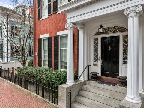 Photo of 40 Chestnut St, Salem, MA 01970 (MLS # 73501166)