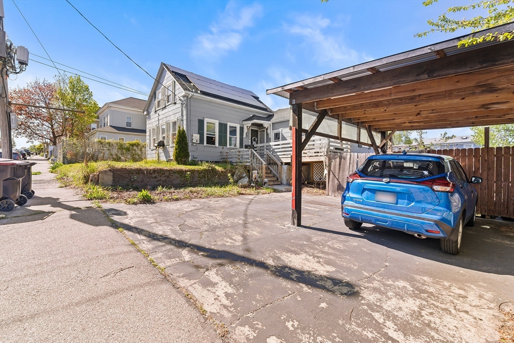 69 Huntington Street