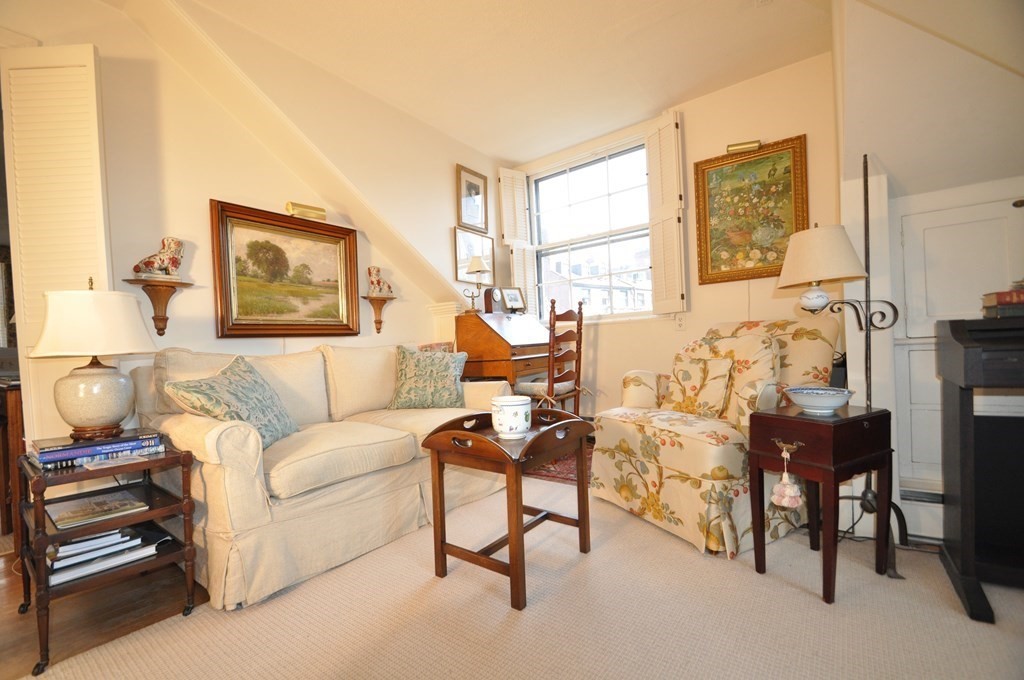 1 Chestnut St 5A
