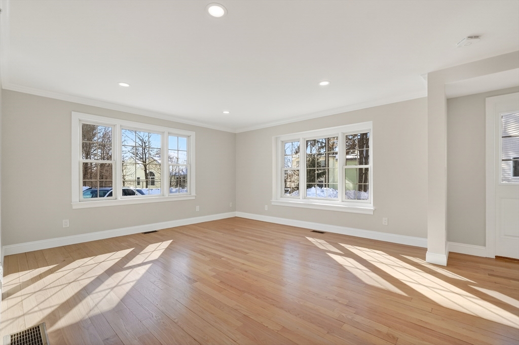 865 Washington Street 6