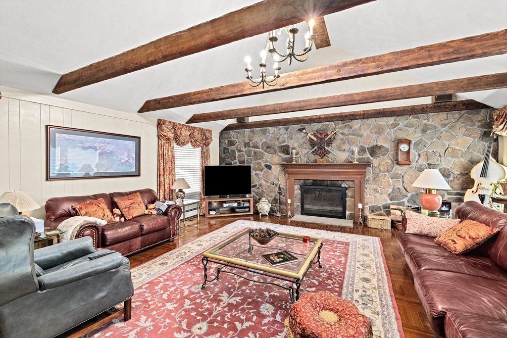 443 Chestnut St, Newton, MA Photo #16