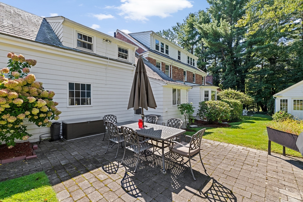 443 Chestnut St, Newton, MA Photo #7