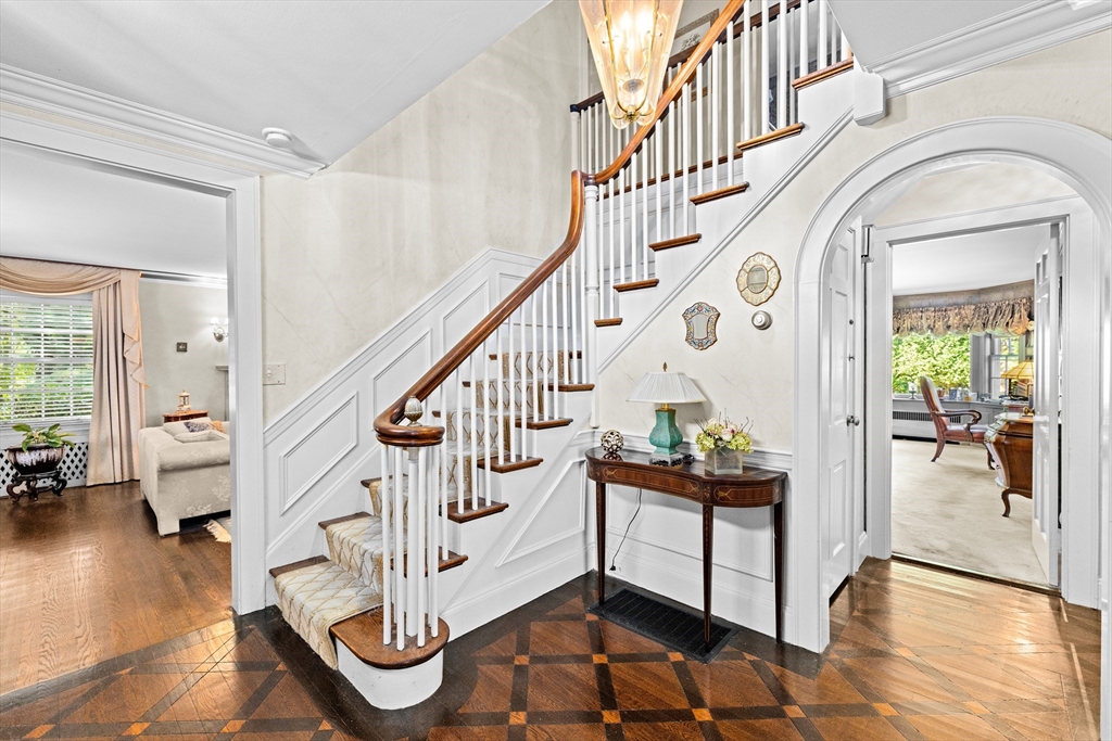 443 Chestnut St, Newton, MA Photo #13
