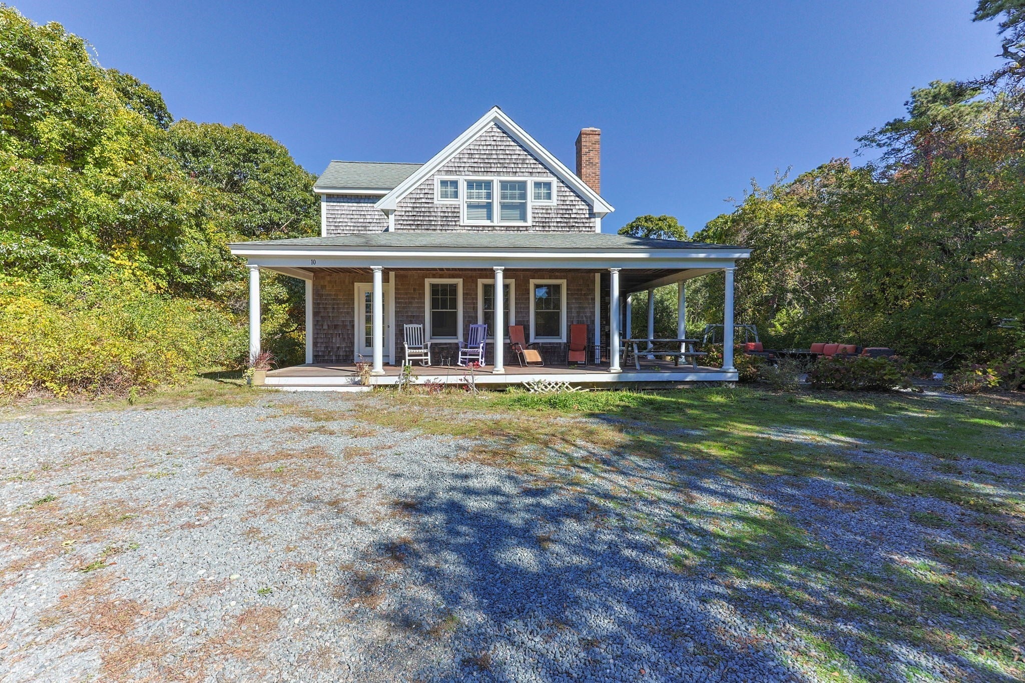 10 Perry Rd