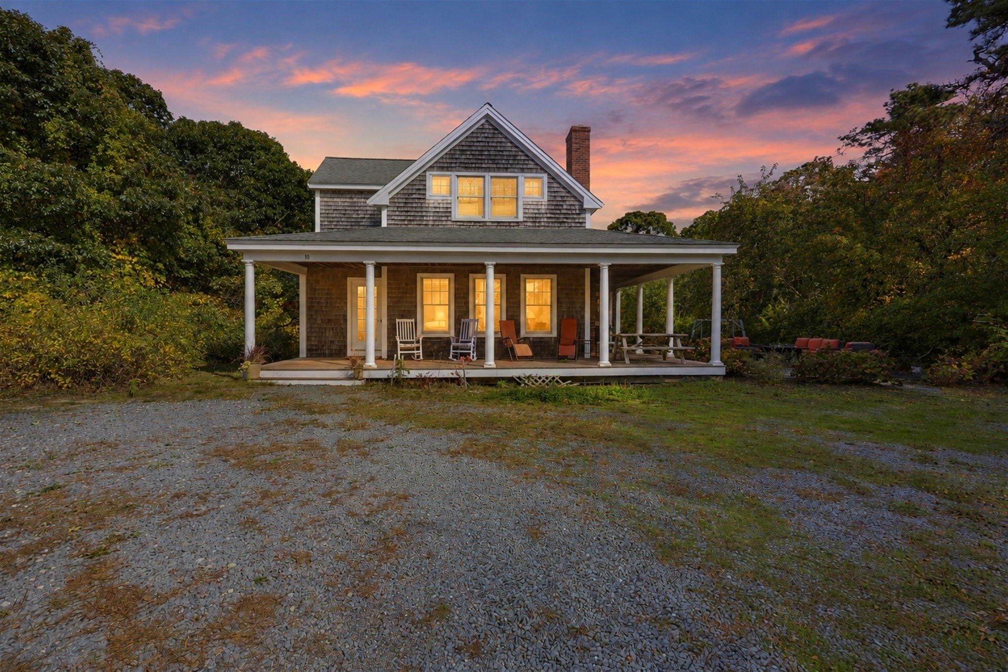 10 Perry Rd