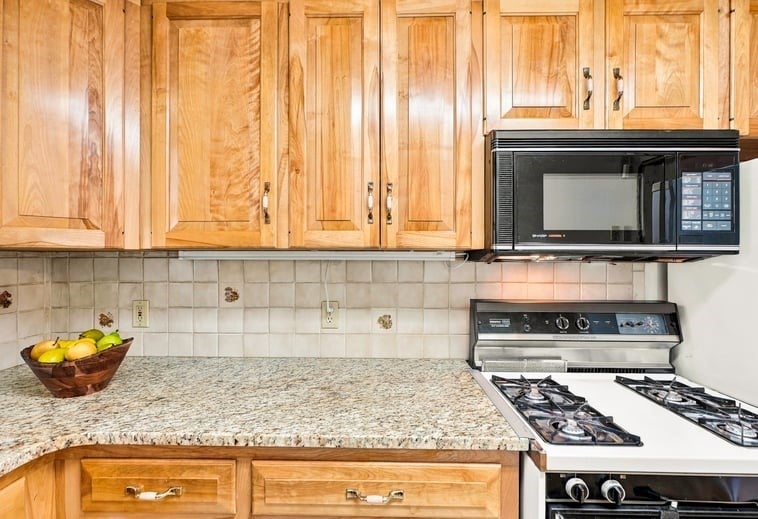 23 Gertrude St, Uxbridge, MA, 23 Gertrude St, Uxbridge, MA Photo #6