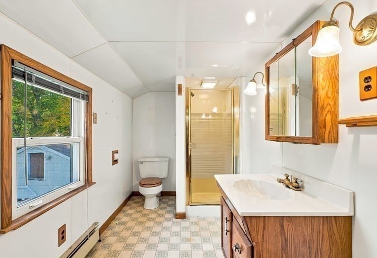 23 Gertrude St, Uxbridge, MA, 23 Gertrude St, Uxbridge, MA Photo #26
