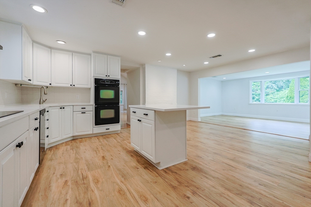15 Old Wood Rd