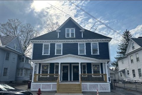 27 Burtt St Lowell MA 01851
