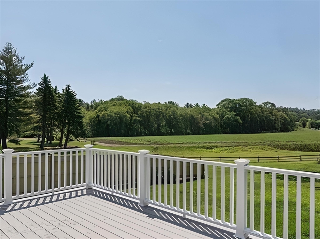 122 Marrett Rd