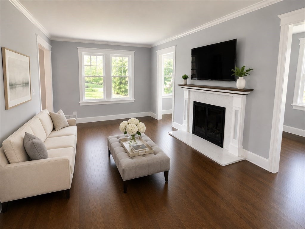 122 Marrett Rd