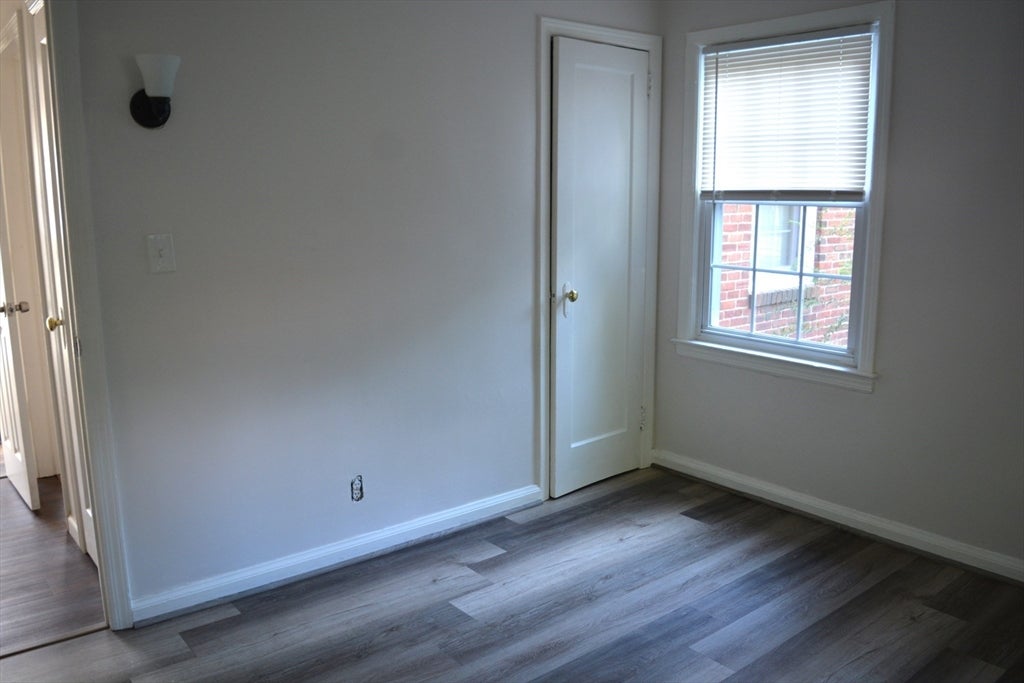 71 Colony Rd #1B, West Springfield, MA Photo #9