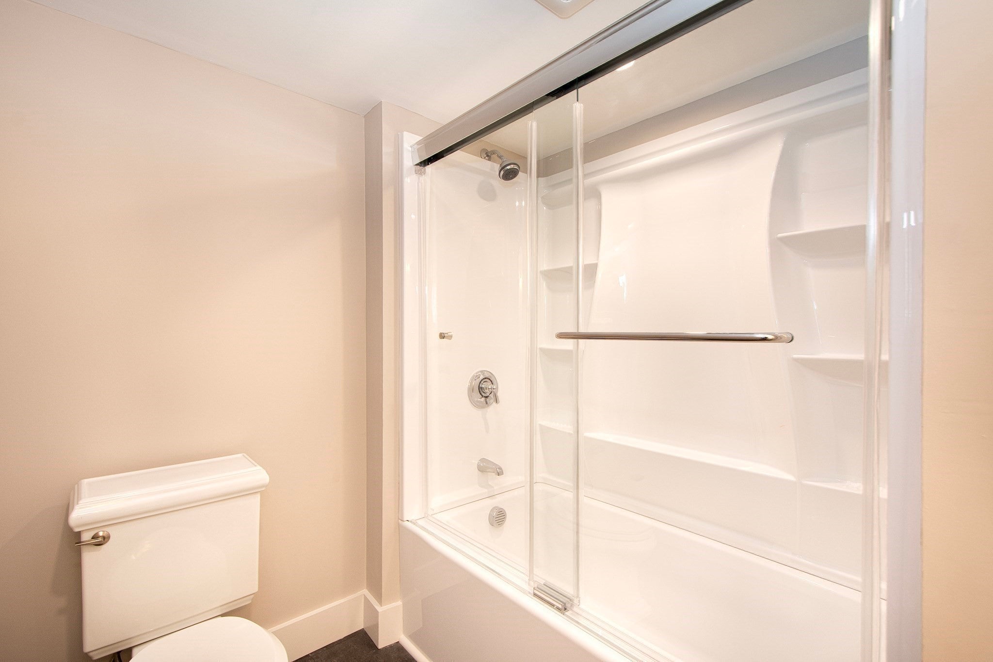 187 S Main St #1, Cohasset, MA, 187 S Main St #1, Cohasset, MA Photo #35