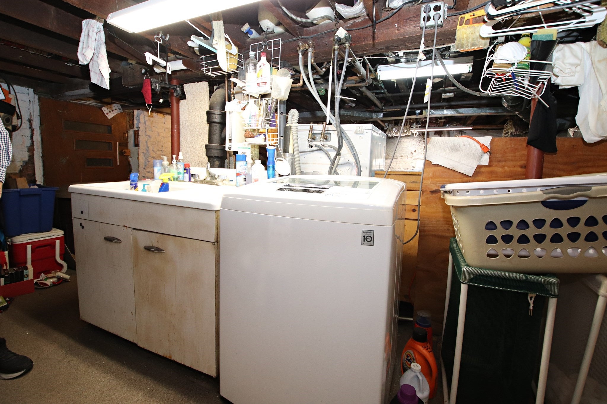 588 Lincoln Avenue, Saugus, MA Photo #37