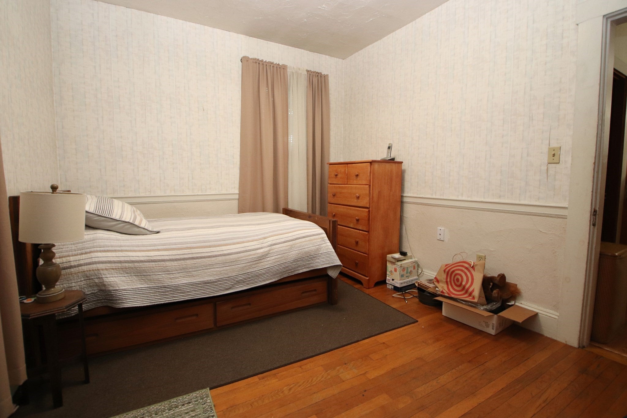 588 Lincoln Avenue, Saugus, MA Photo #12