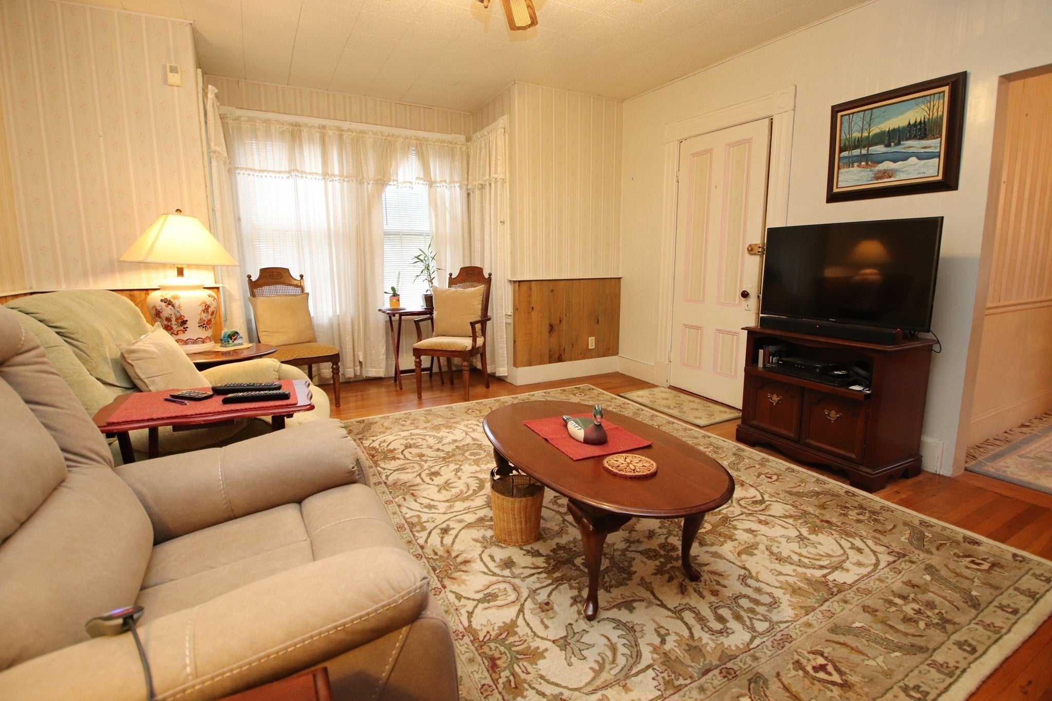 588 Lincoln Avenue, Saugus, MA Photo #29