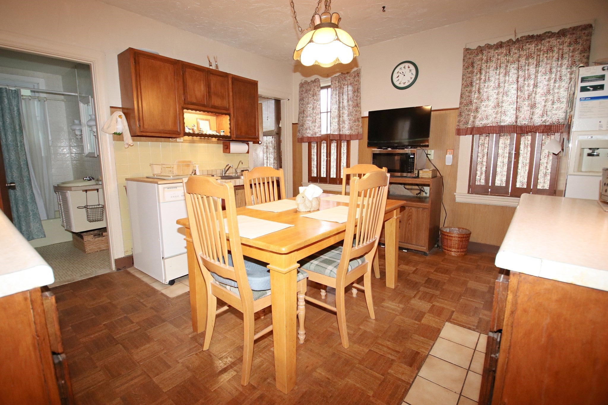 588 Lincoln Avenue, Saugus, MA Photo #20