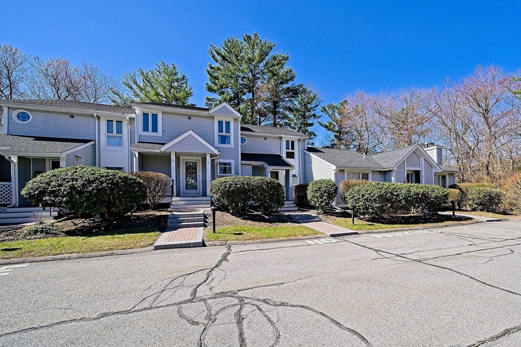 3 Dickinson Dr A4