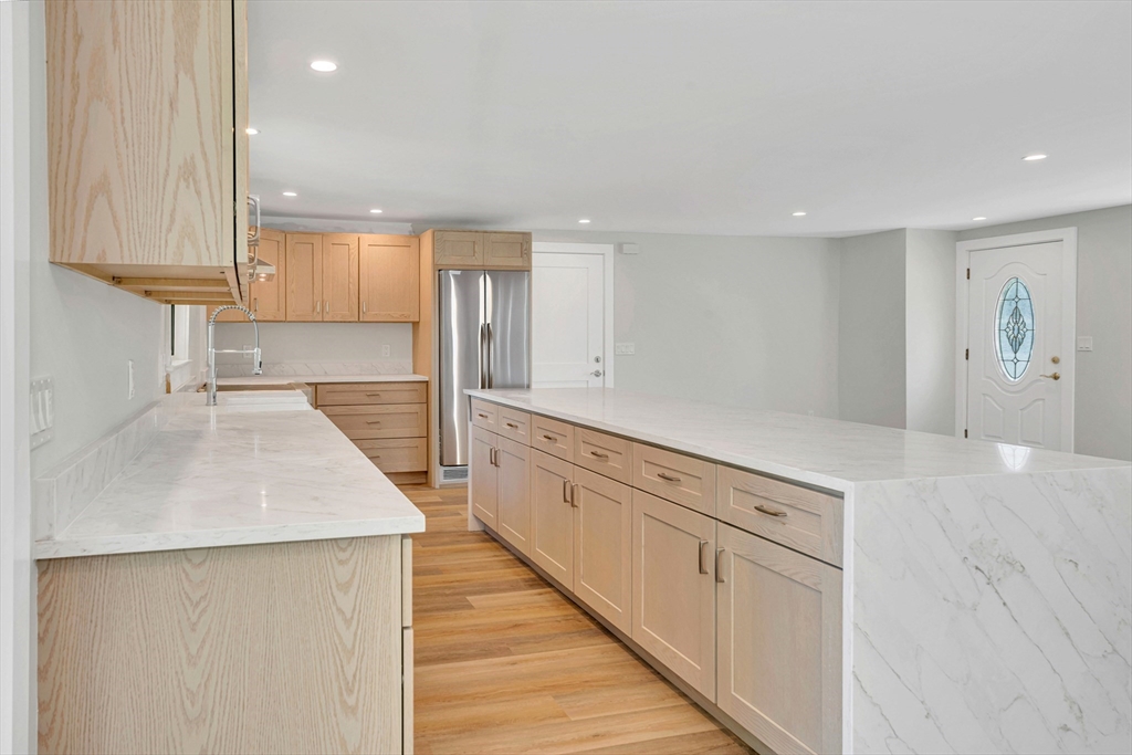 3 Exeter Rd