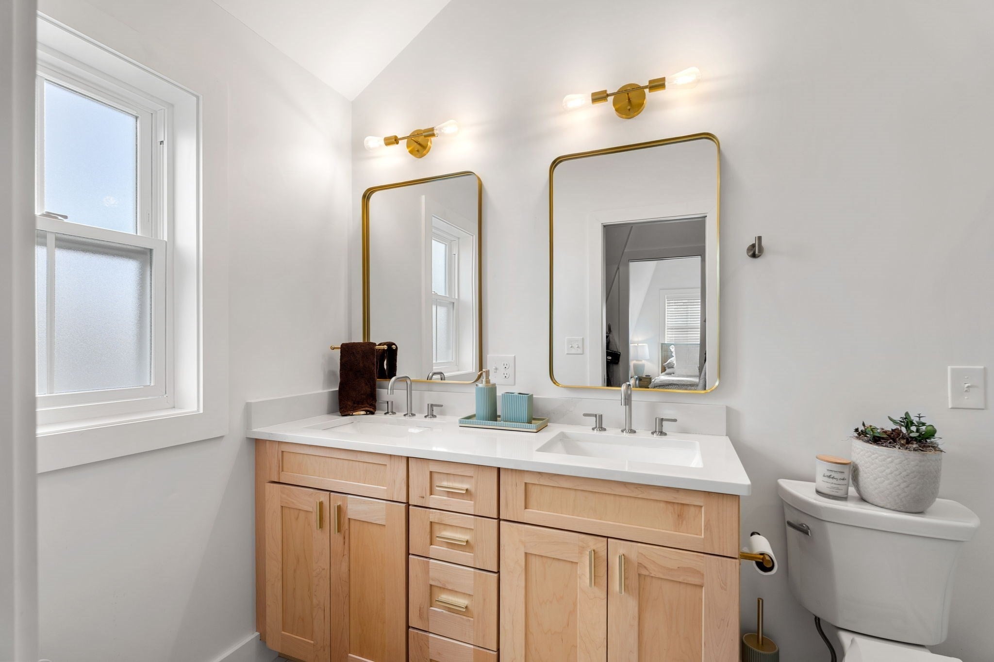 107 Leach Street #3, Salem, MA Photo #20