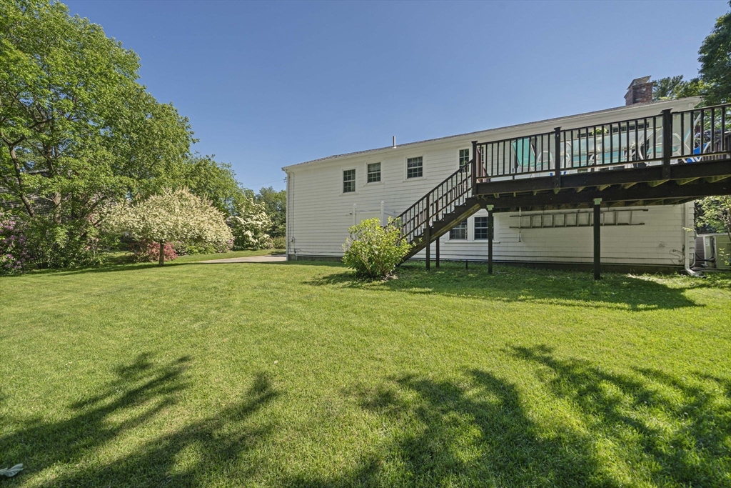 1 Carpenter Ln