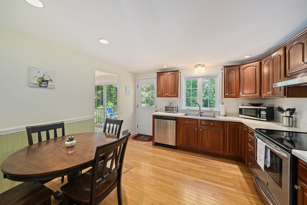 1 Carpenter Ln