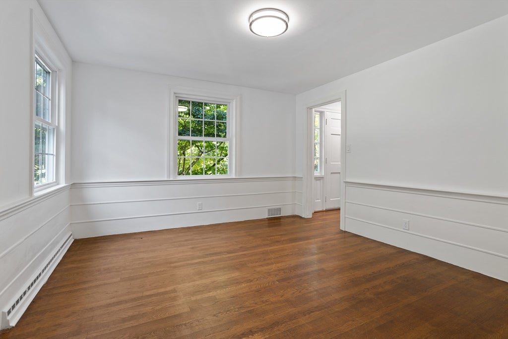 4 Meadowbrook Rd, Dover, MA Photo #8