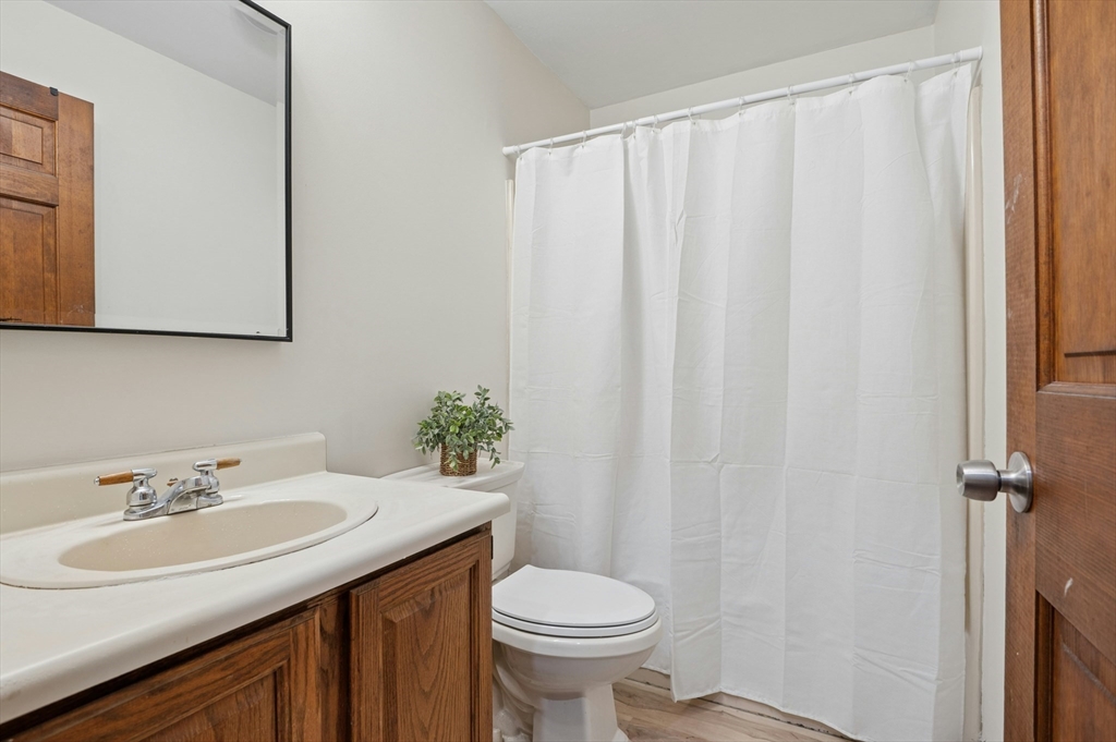 46 Middlesex Rd, Tyngsborough, MA, 46 Middlesex Rd, Tyngsborough, MA Photo #12