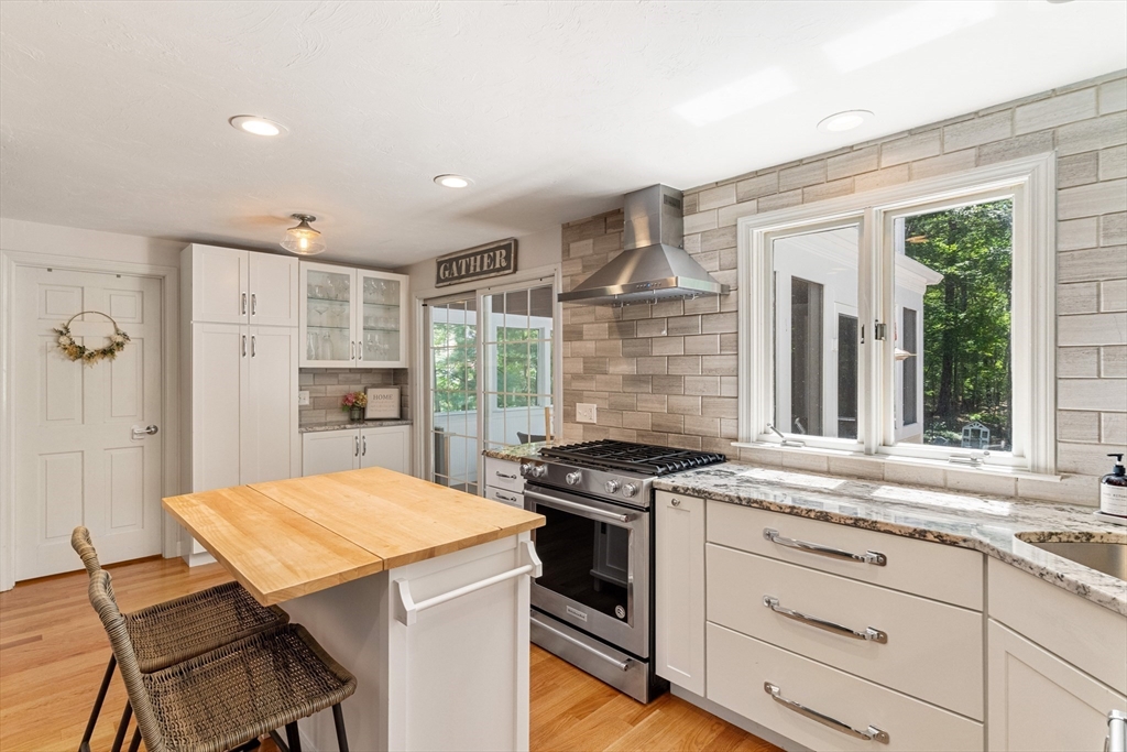 25 Oxford Dr