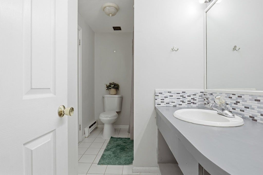 141 Thissell Ave #4, Dracut, MA Photo #18