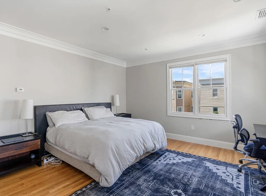 15 Dimick ST #C, Somerville, MA Photo #12