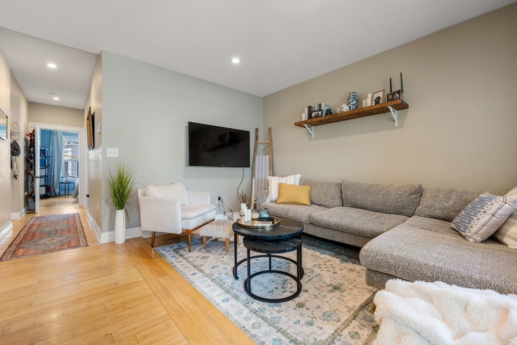 21 Lamson St 2