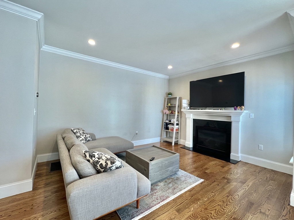 25 Faxon Street #25, Newton, MA, 25 Faxon Street #25, Newton, MA Photo #5