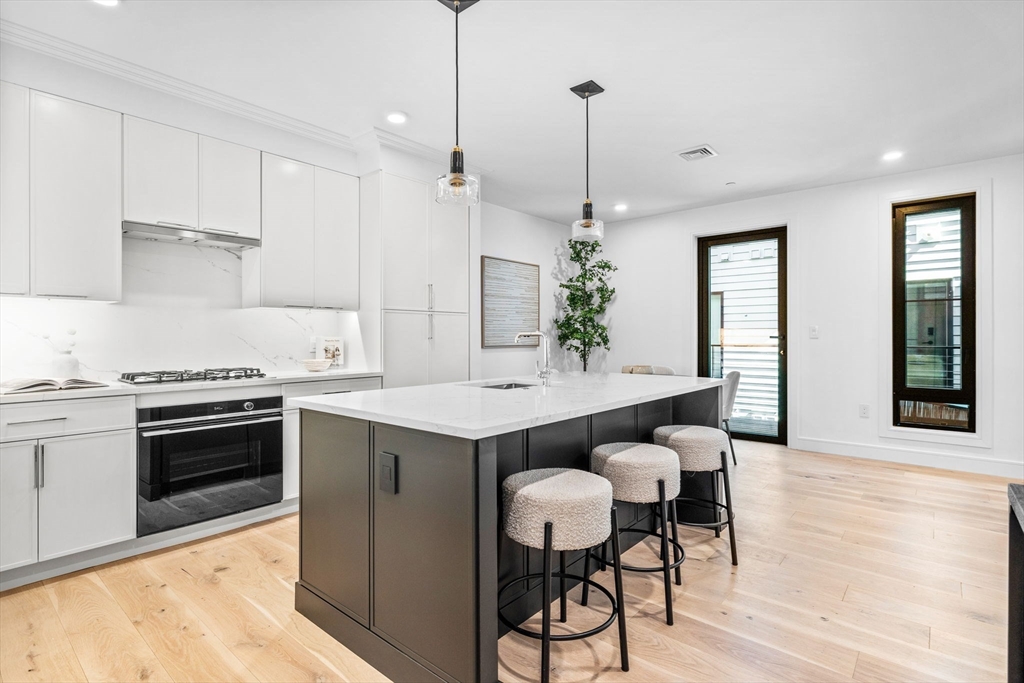 33 A St. 404