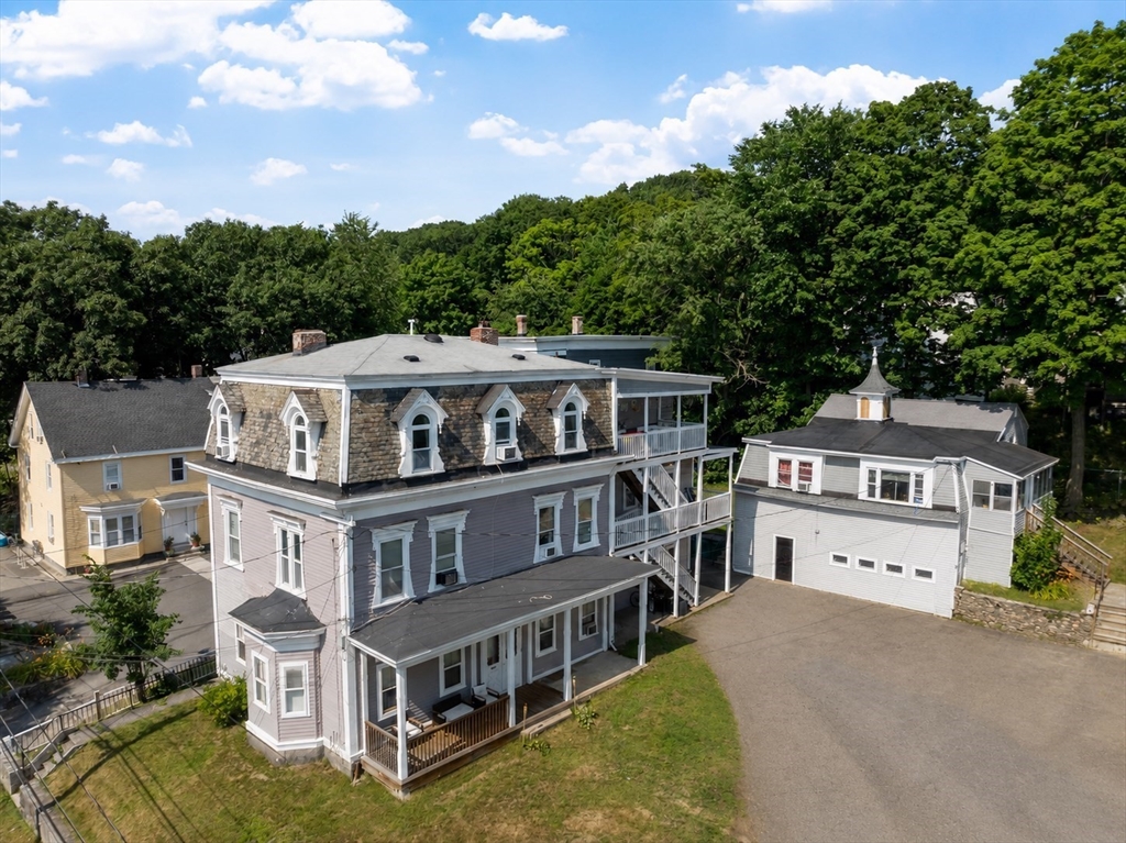 149 High St